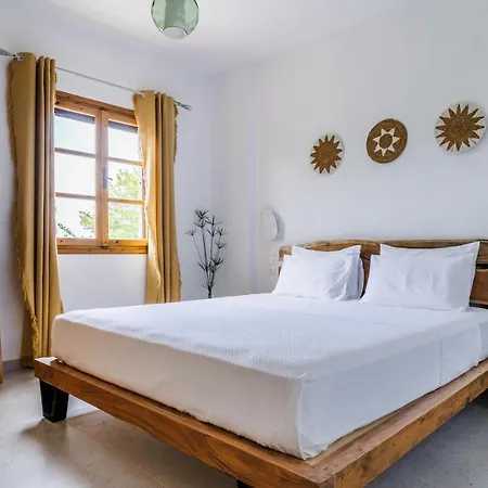 Yianna Sunny Apartman *