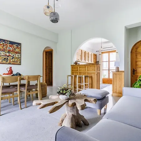 Yianna Sunny Apartman