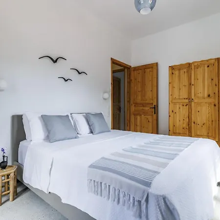 Yianna Sunny Apartman *