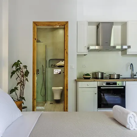 Yianna Sunny Apartman Szkópelosz