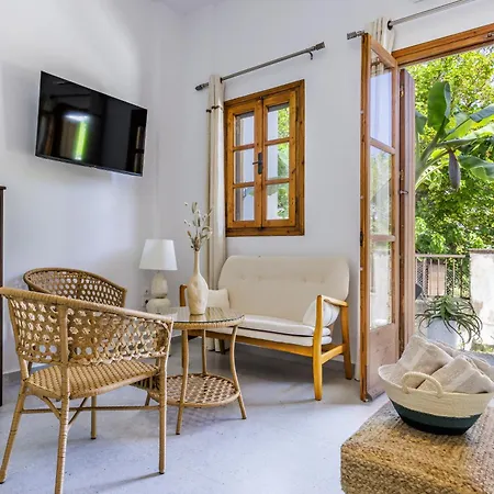 Yianna Sunny Apartman *