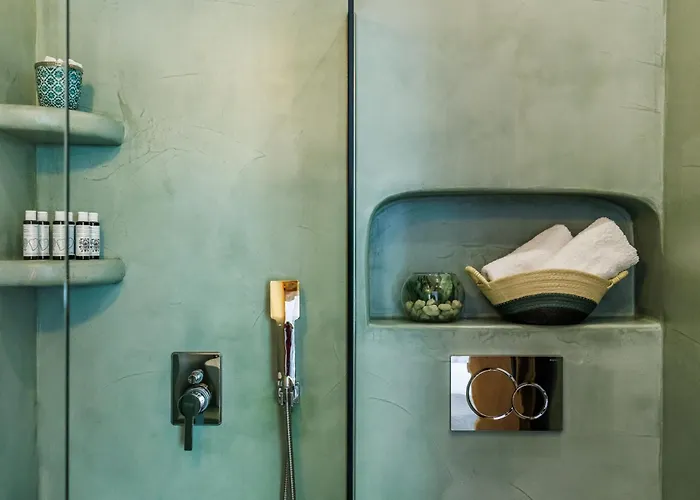 Yianna Sunny Studios * Skopelos Town